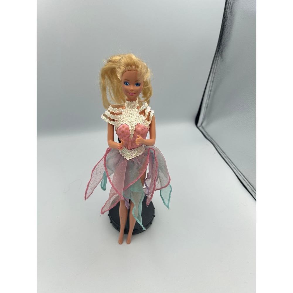 Vintage 1989 Barbie Ice Capades Doll